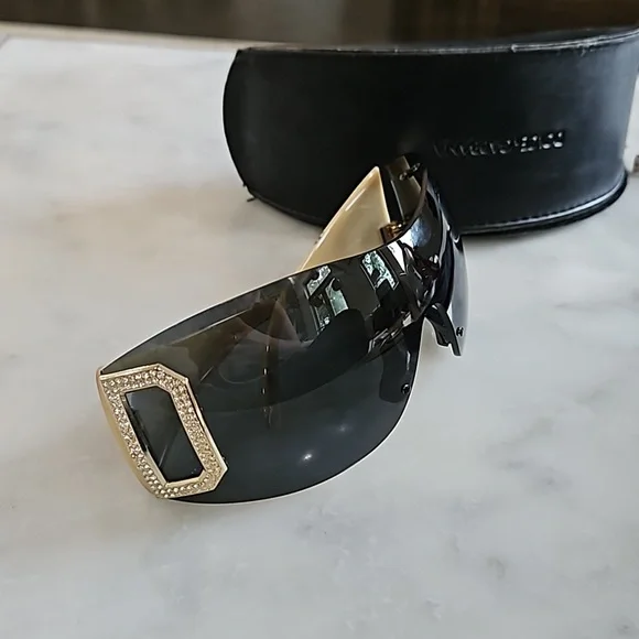 Vintage Y2K Dolce and Gabbana sunglasses